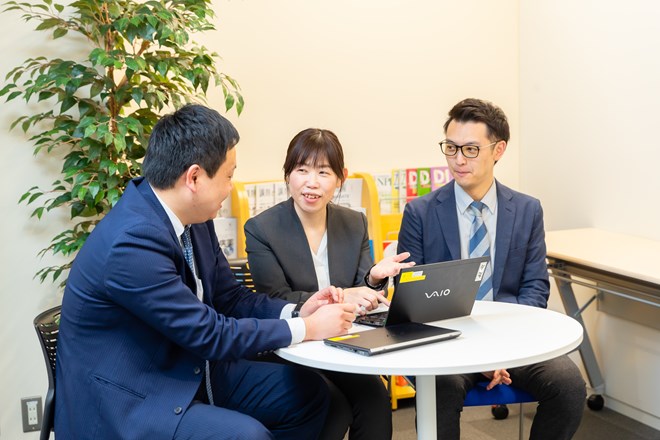 ウエルシア薬局株式会社