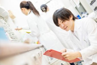 全店舗で月１回の棚卸しを実施。リスク管理や効率的な経営につながる