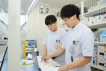 店舗、上下関係、職種を超えたオープンな交流があり働きやすい