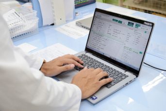 最新設備の導入により、“人”にしかできない患者さん対応に注力