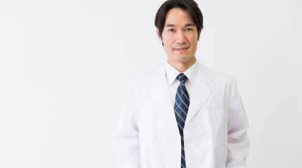 中高年(50代)の薬剤師が求人を見つけ、転職で採用を勝ち取る方法