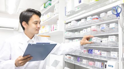 管理薬剤師とは?薬剤師との違いや資格取得の注意点について