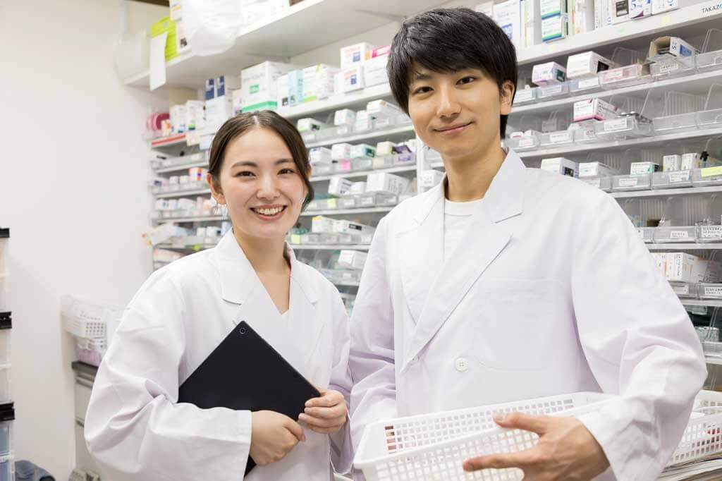 保険薬局Q&A 令和4年版 (薬局・薬剤師業務のポイント) | 日本